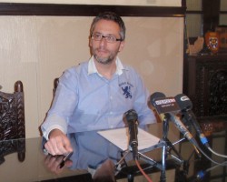 Γιάννης Λιόντος