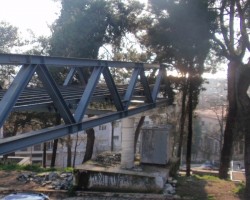 πεζογέφυρα